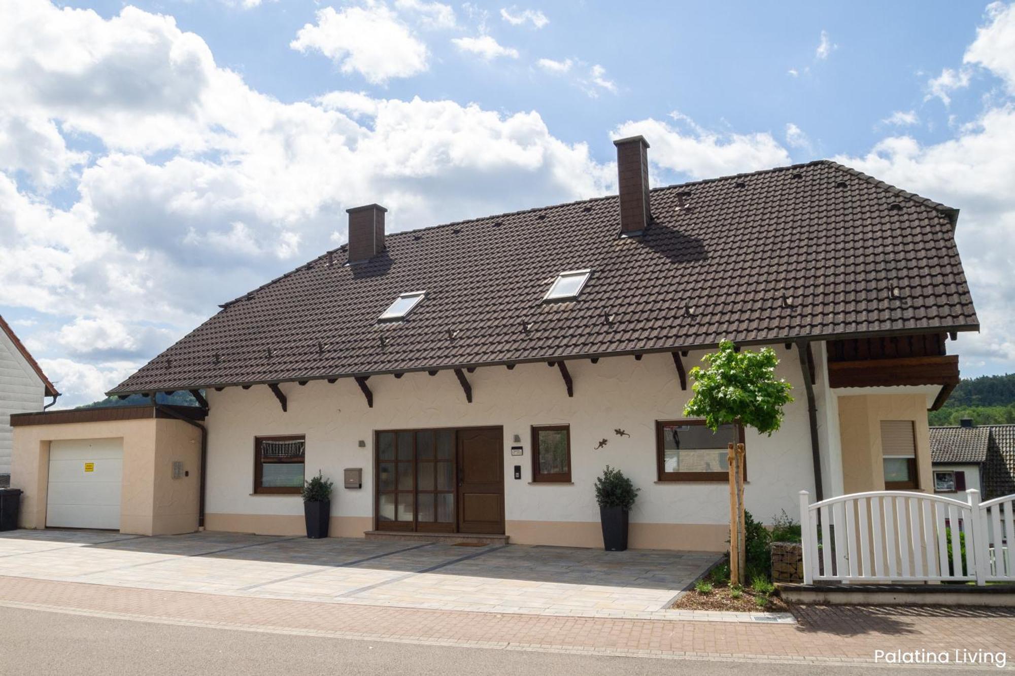 Palatina Living Apartment Fischbach bei Dahn Exterior photo