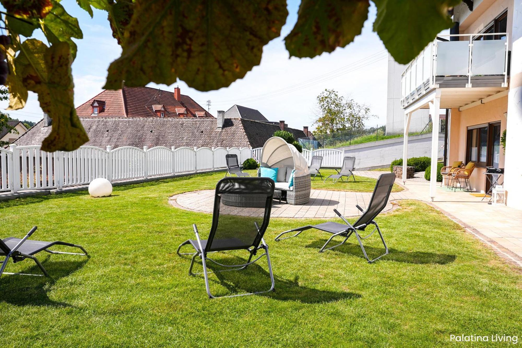 Palatina Living Apartment Fischbach bei Dahn Exterior photo